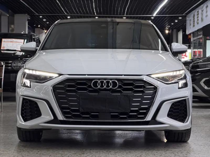 Audi A3 — фото 2