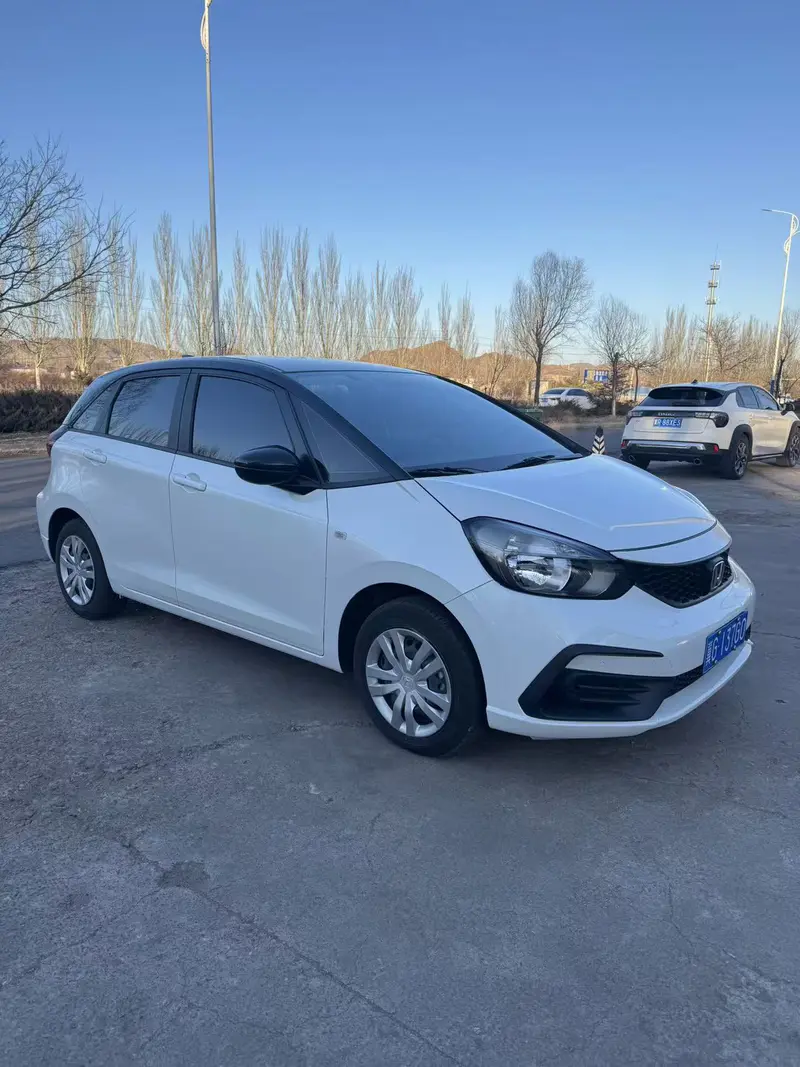 Honda Fit 1.5L CVT — фото 3