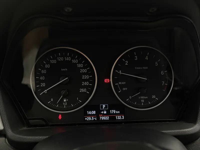 BMW X1 sDrive18Li премиум — фото 15