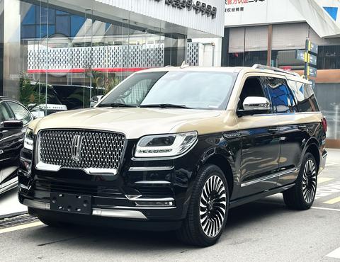 Lincoln Navigator