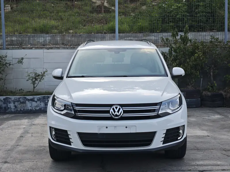 Volkswagen Tiguan — фото 2
