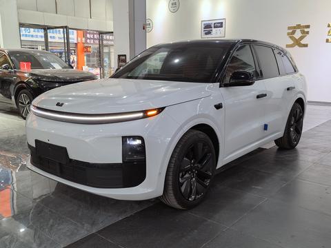 Li Auto L6