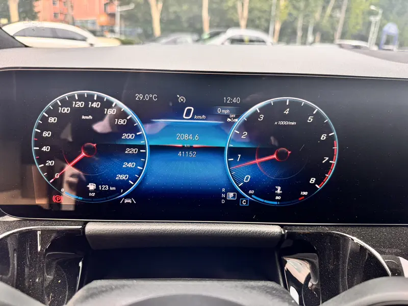Mercedes-Benz GLA — фото 9