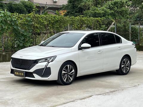 Peugeot 408