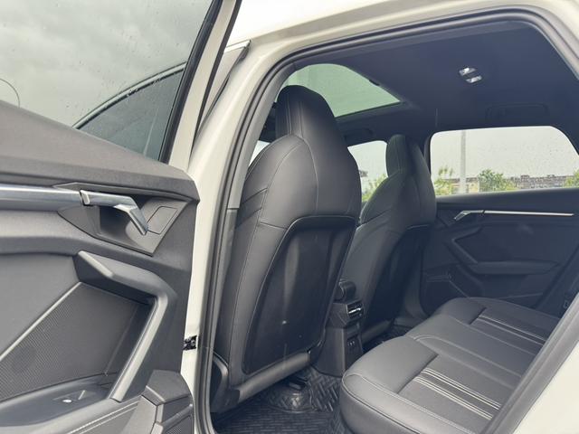 Audi A3 id 4368129 из Китая 16