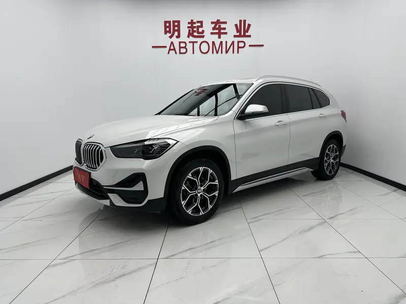 BMW X1 — фото 1