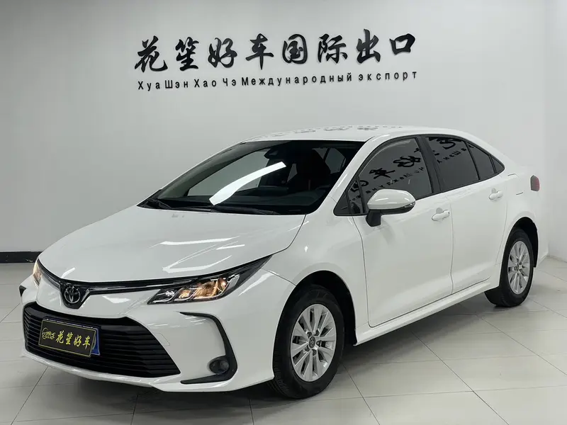 Toyota Corolla — фото 1