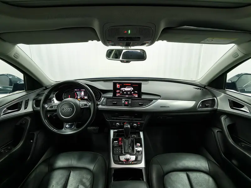 Audi A6 — фото 14