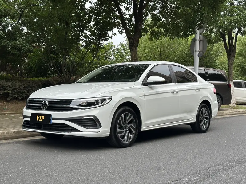 Volkswagen Bora 200 TSI DSG