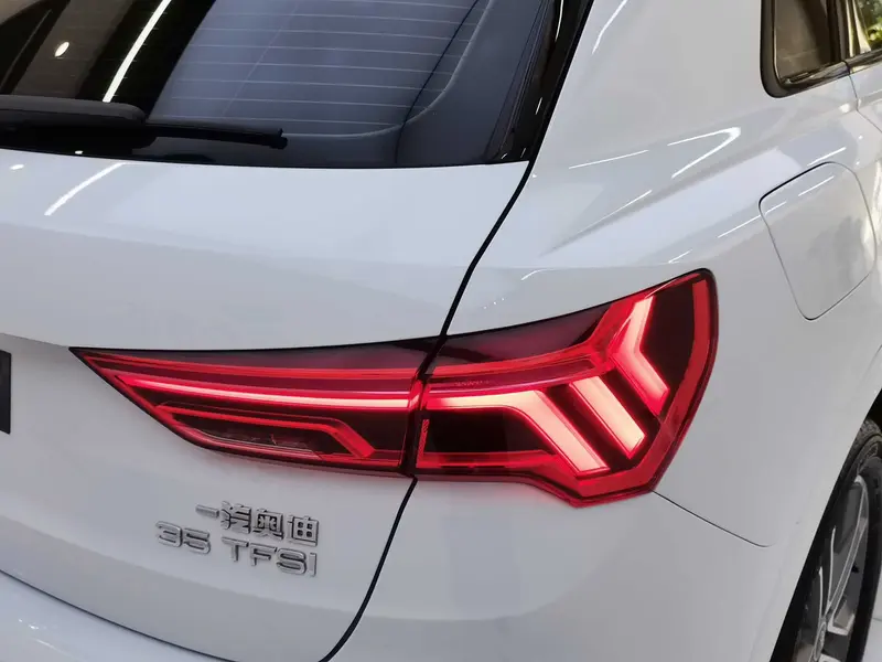 Audi Q3 35 TFSI стиль-динамик — фото 9