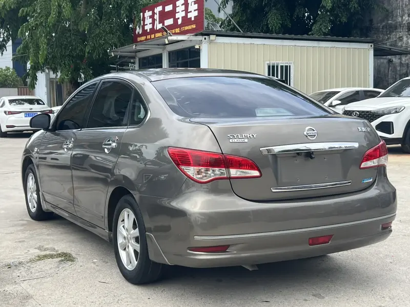 Nissan Sylphy — фото 4