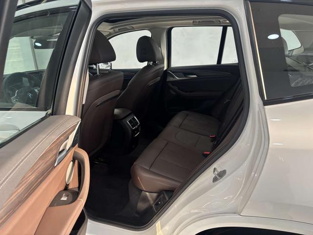 BMW X3 id 4387425 из Китая 32