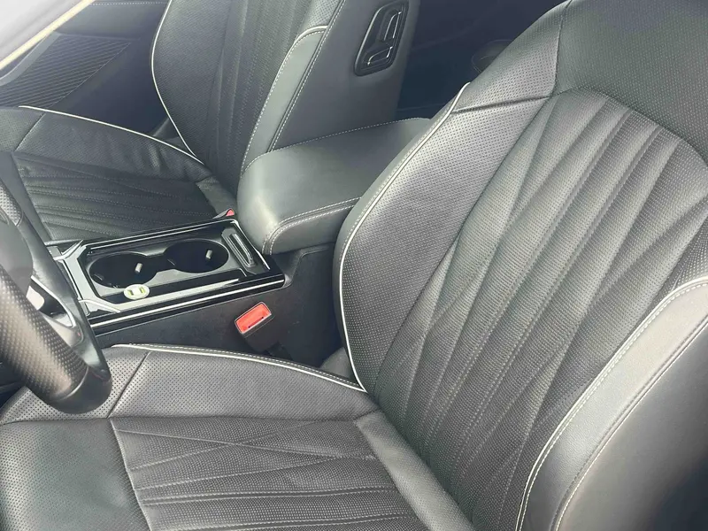 Volkswagen Passat — фото 11