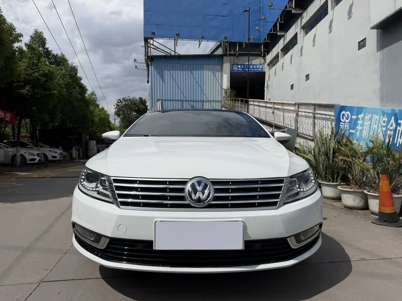 Volkswagen CC — фото 2