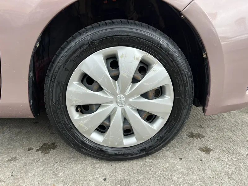 Toyota Yaris L — фото 9