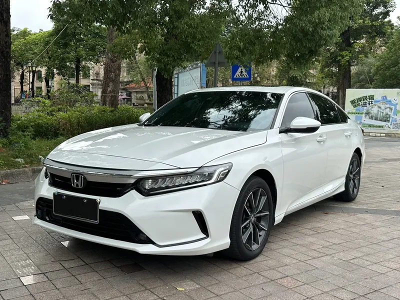 Honda Inspire — фото 1