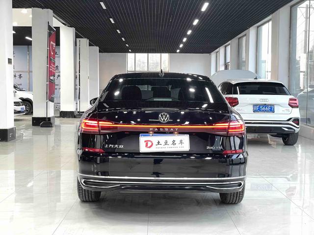 Volkswagen Passat id 4392288 из Китая 17