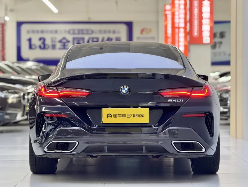 BMW 8 840i M Sport Package — фото 4