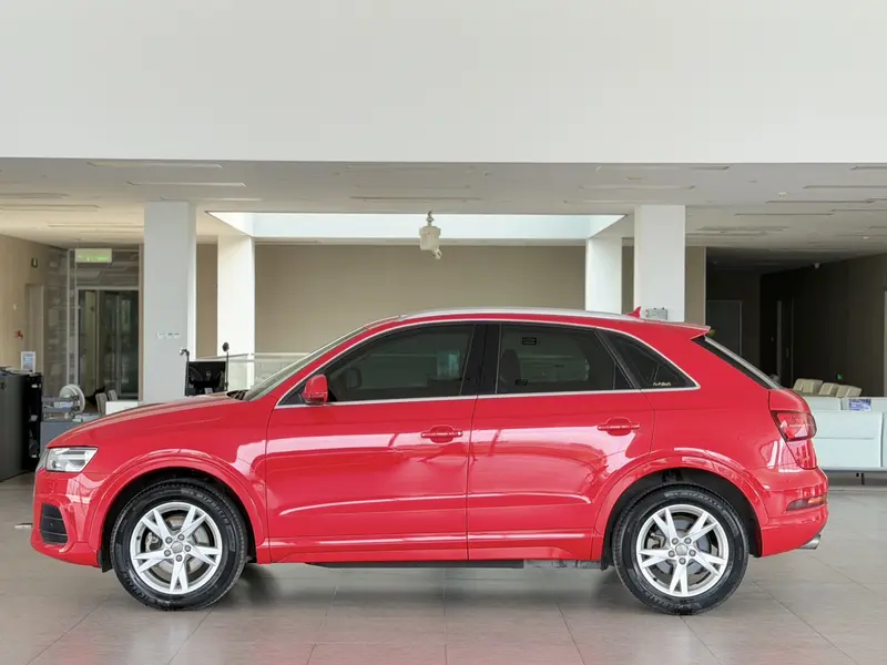 Audi Q3 30 TFSI стиль — фото 3
