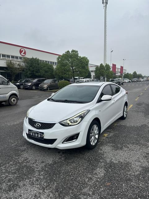 Hyundai Elantra Langdong