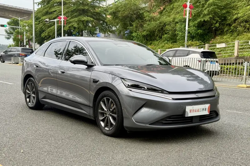 BYD Qin L — фото 3