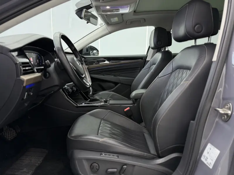 Volkswagen Passat — фото 9