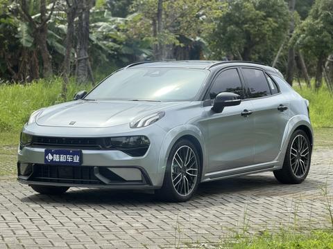 Lynk & Co 02 Hatchback