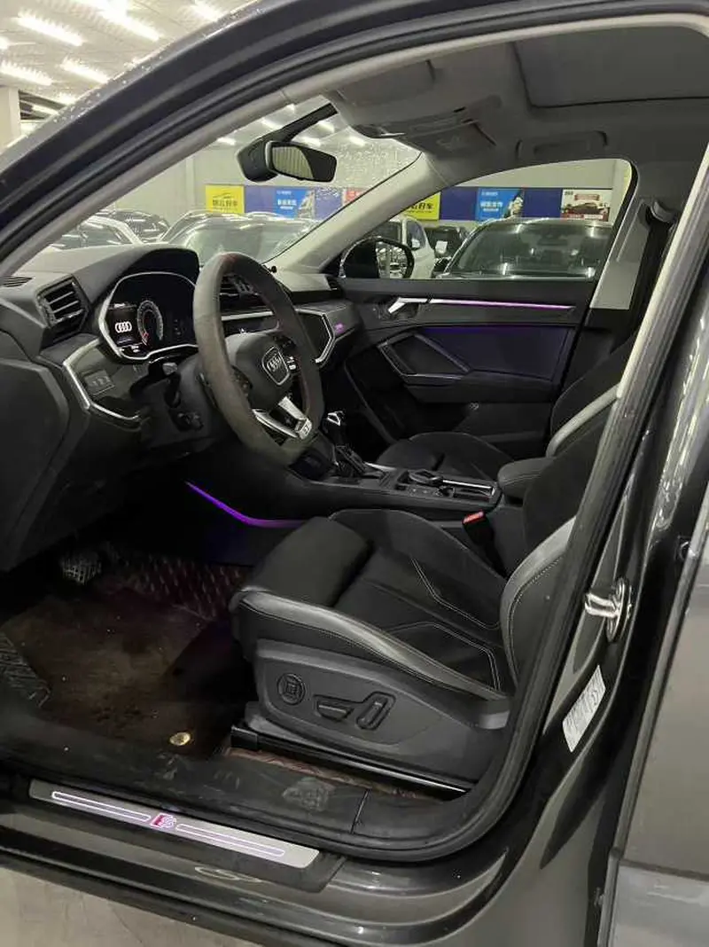 Audi Q3 Sportback — фото 8