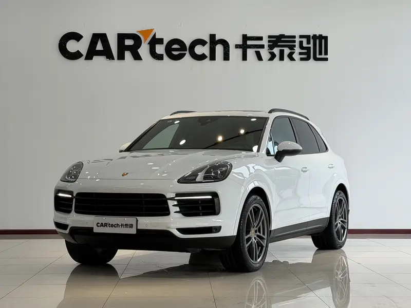 Porsche Cayenne 3.0 T — фото 1