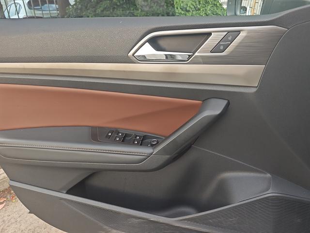 Volkswagen Lavida id 4387334 из Китая 19