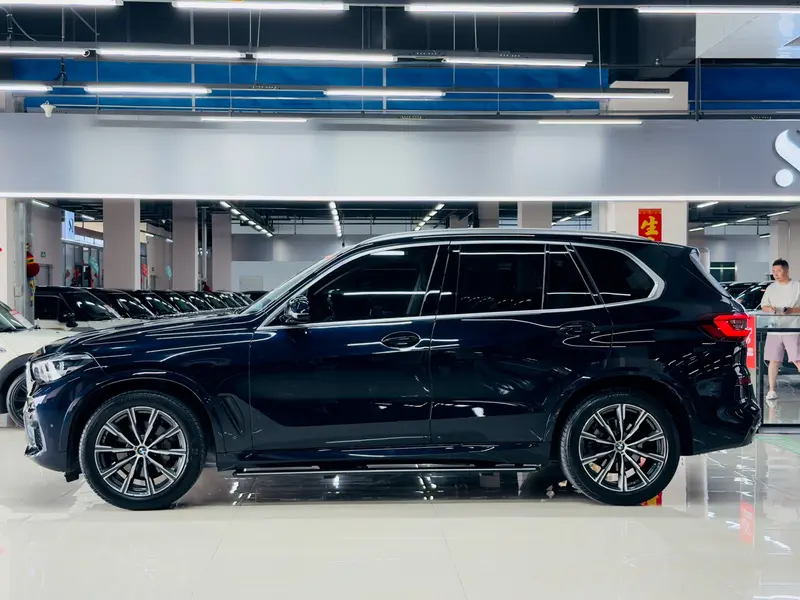 BMW X5 — фото 4