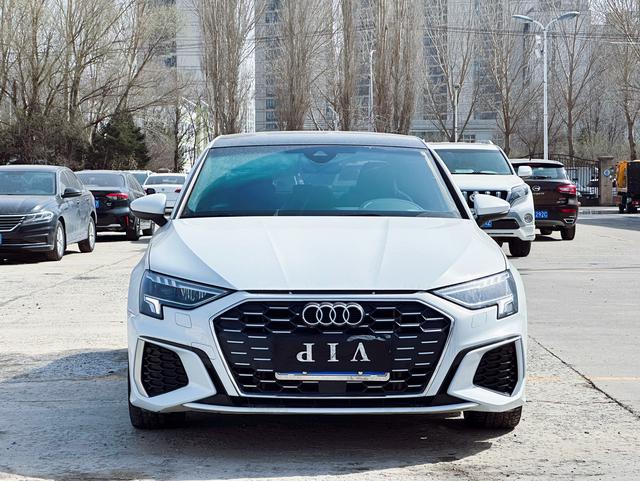 Audi A3 id 4368132 из Китая 20