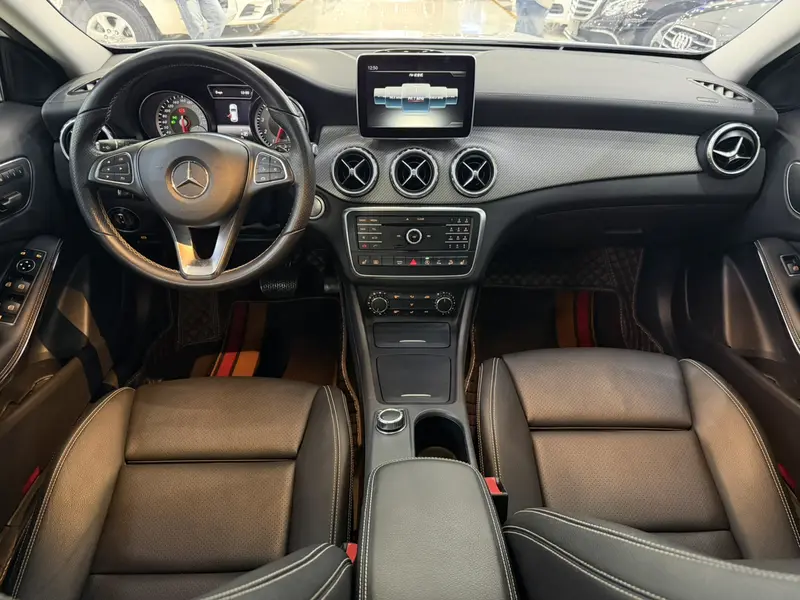 Mercedes-Benz GLA — фото 7