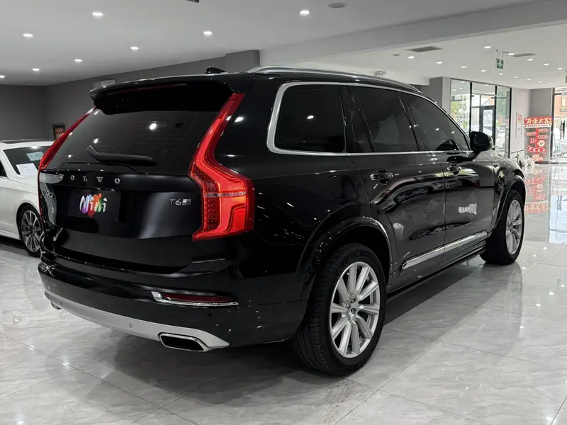 Volvo XC90 — фото 4
