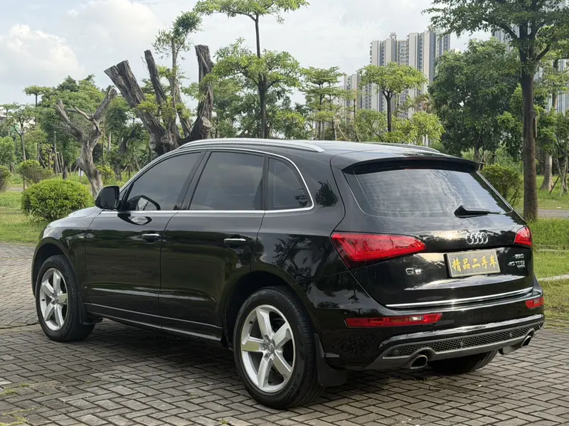 Audi Q5 40 TFSI базовая — фото 4