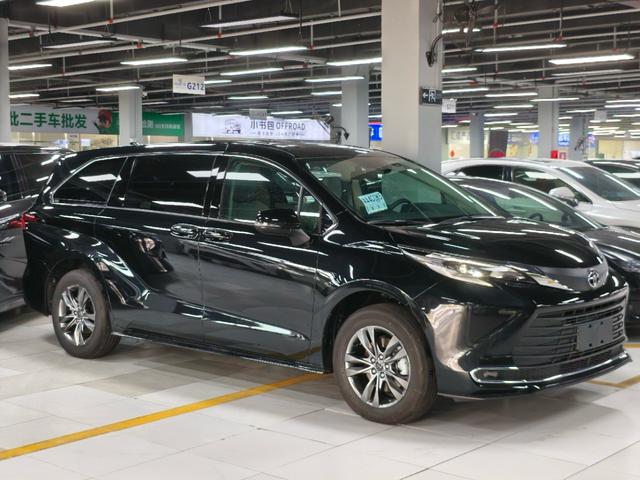 Toyota Saina id 4387237 из Китая 13