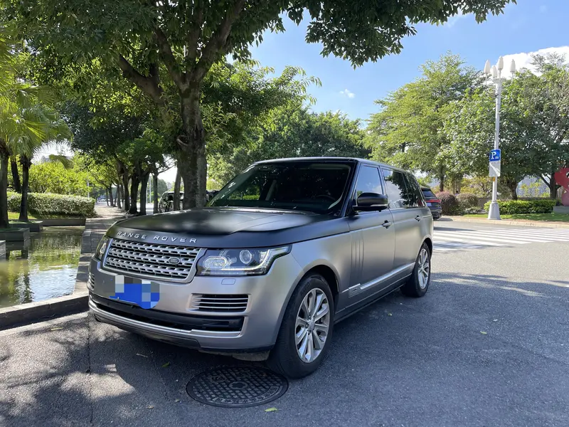 Land Rover Range Rover — фото 1