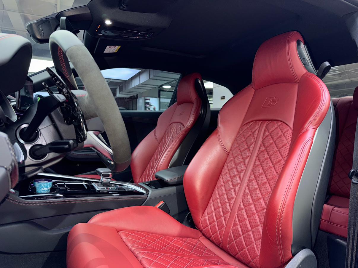 Audi S5: фотография 8 из 20