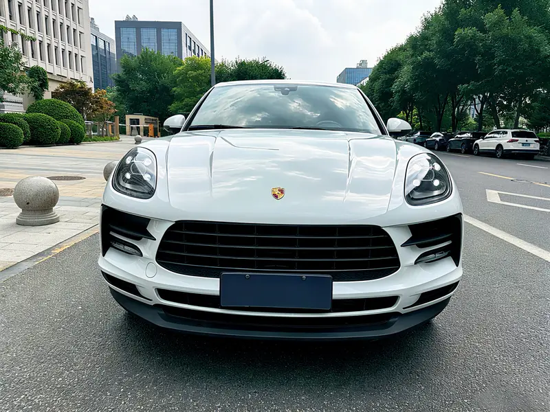 Porsche Macan 2.0 T — фото 2