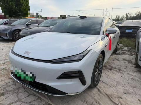 Geely Galaxy Модель не указана