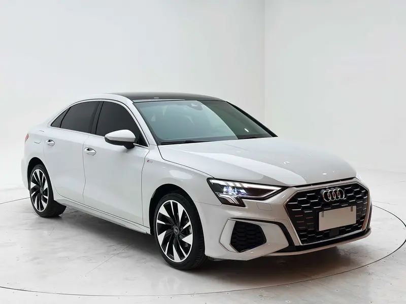 Audi A3 — фото 3
