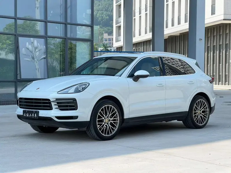 Porsche Cayenne 3.0 T