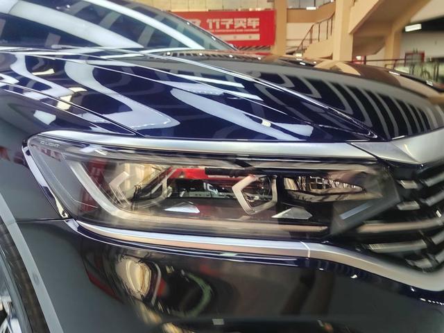 Volkswagen Passat id 4392348 из Китая 41