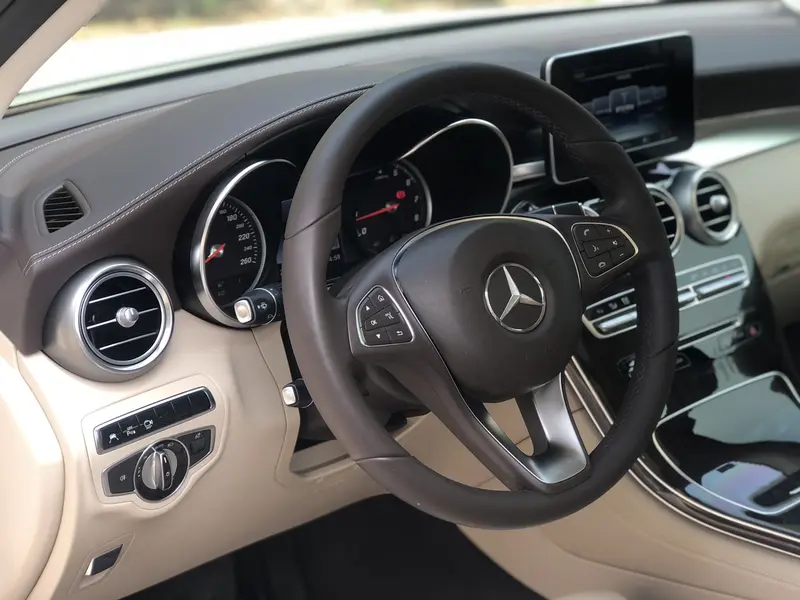 Mercedes-Benz GLC — фото 10