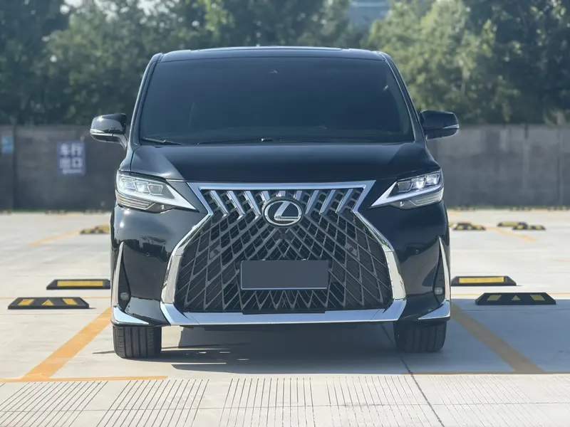 Toyota Vellfire Crown 2.5 L HVPremium — фото 2