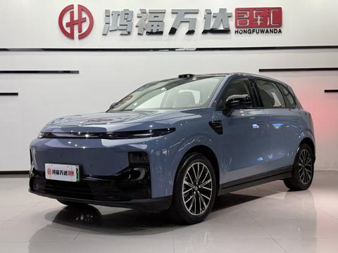 Leapmotor B10