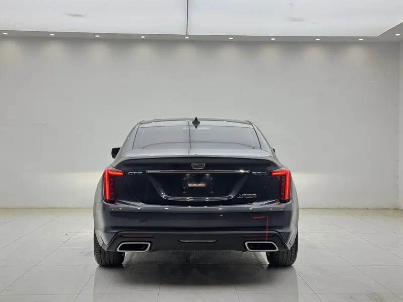 Cadillac CT5 — фото 6