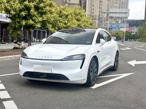 Luxeed R7