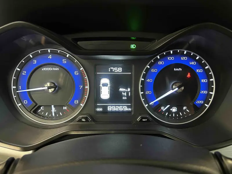 Geely Vision X3 — фото 9