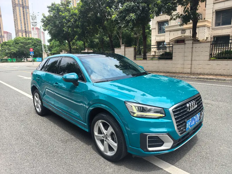Audi Q2L 35TFSI V — фото 3
